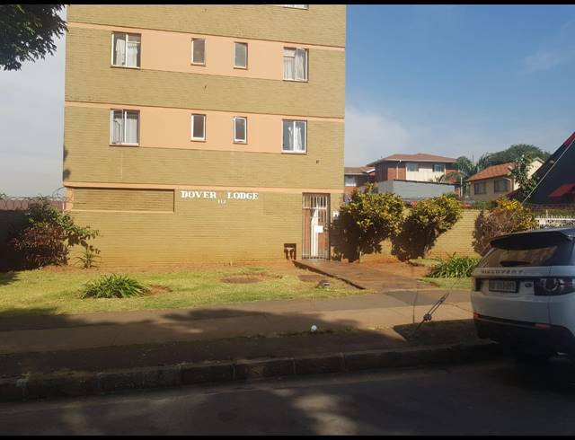 2 BEDROOM FLAT SOLD IN GLENWOOD